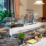 Simonshof 4*