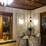Simonshof 4*