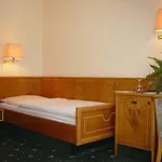 Otel Simonshof Wolfsburg