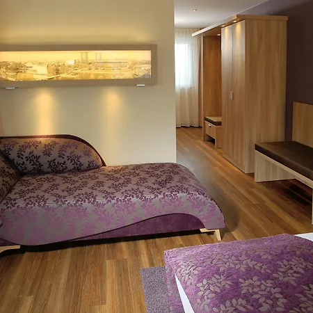Hotel Simonshof 4*