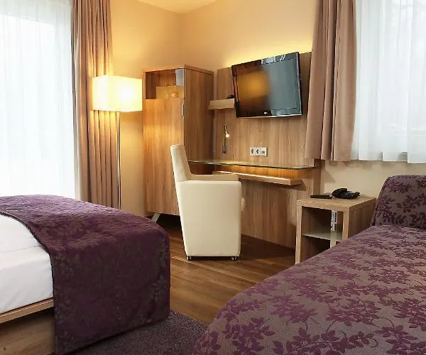 Отель Simonshof Вольфсбург